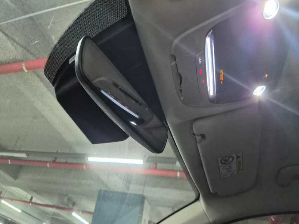 KIA K5 - Vista 7