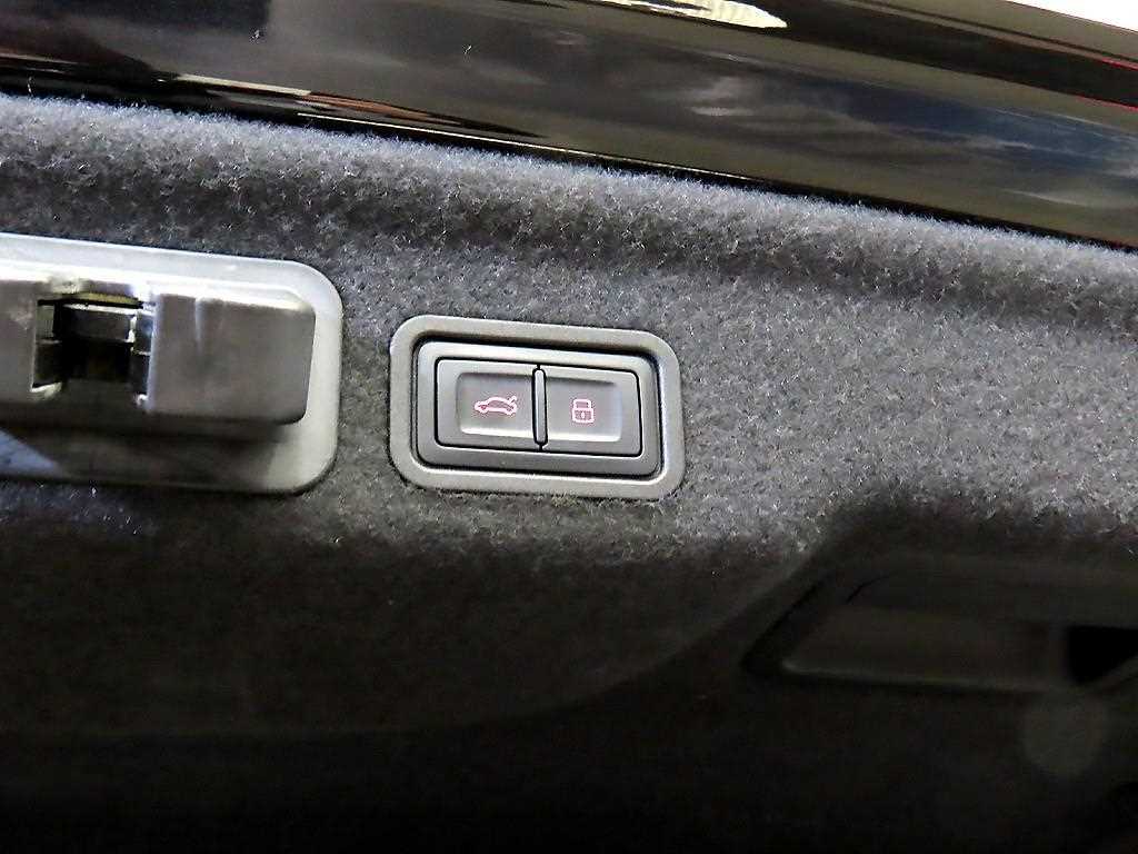 Audi A8 2015 Negro - Importación desde Corea - HF Imports Iquique - Foto 16
