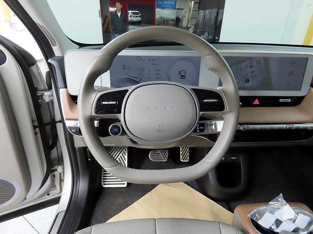 HYUNDAI Ioniq 5 - Vista 9