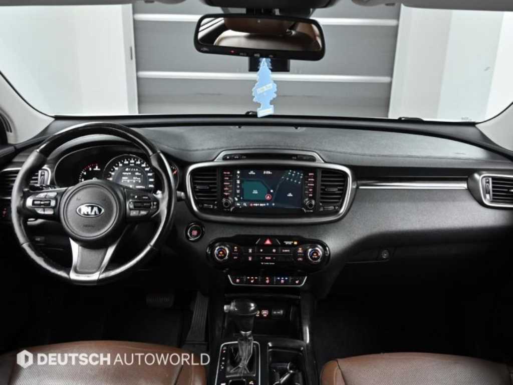 KIA Sorento - Vista 7