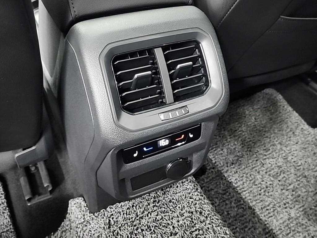 Volkswagen Tiguan 2023 Blanco - Importación desde Corea - HF Imports Iquique - Foto 13