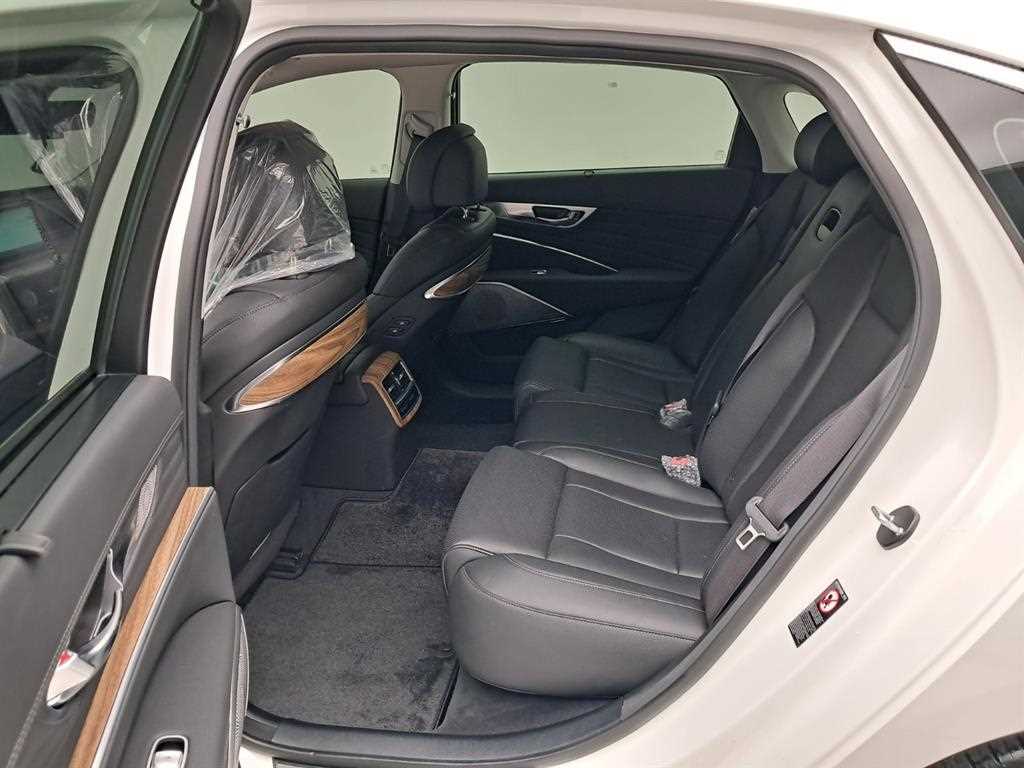 KIA K9 - Vista 12