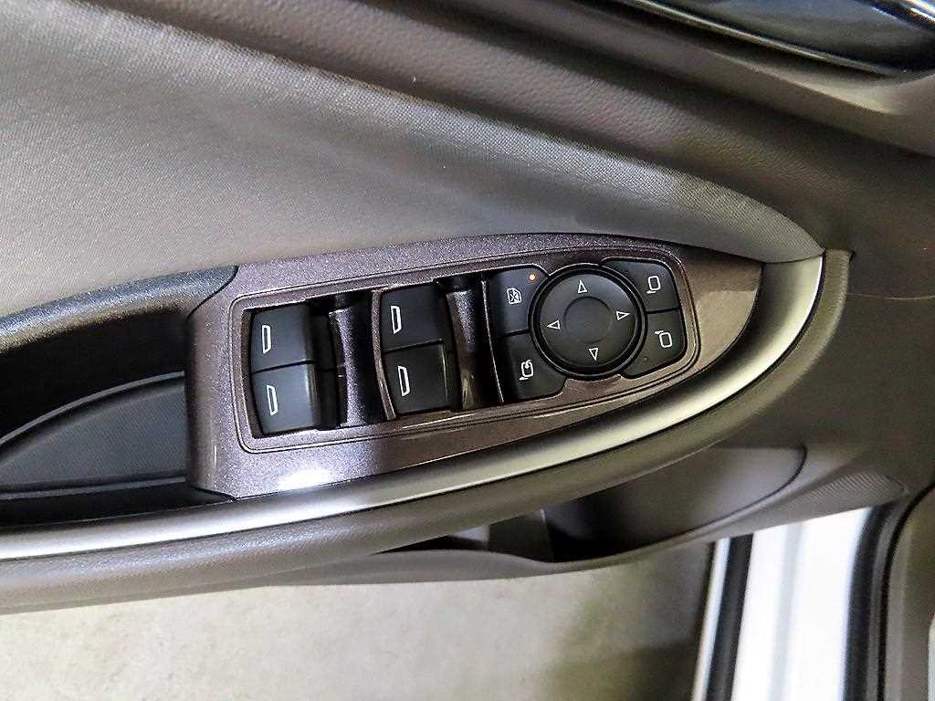 Chevrolet Malibu 2019 Blanco - Importación desde Corea - HF Imports Iquique - Foto 13