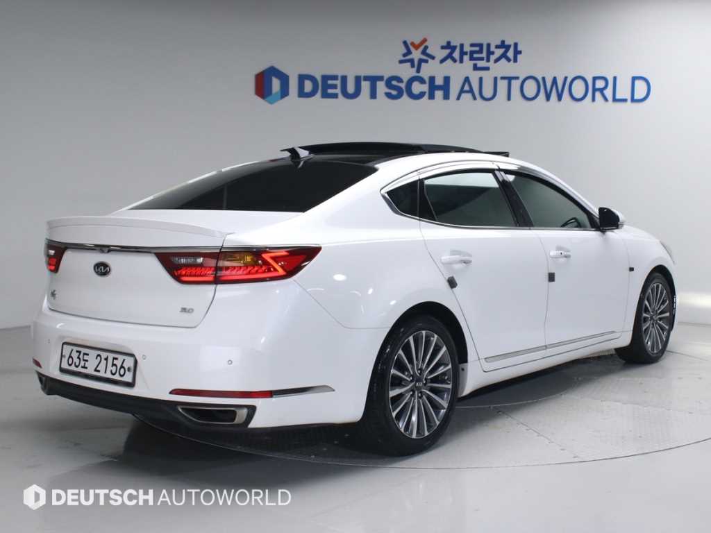 KIA K7 - Vista 2