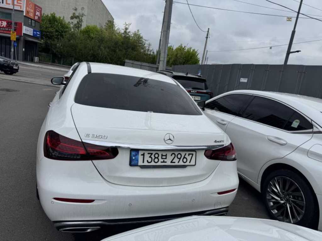 Mercedes Benz E class - Vista 2