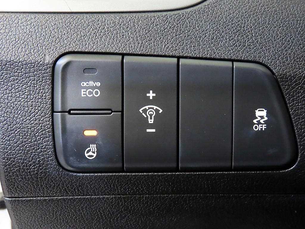 HYUNDAI Avante 2014 Blanco - Importación desde Corea - HF Imports Iquique - Foto 14