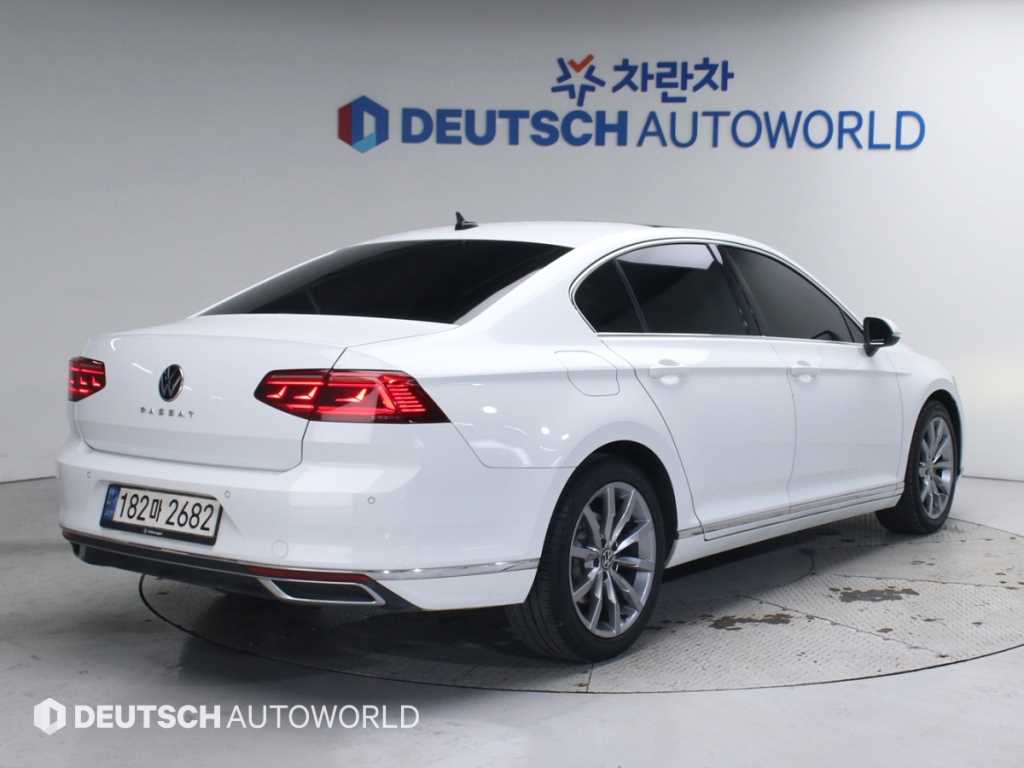Volkswagen Passat - Vista 3