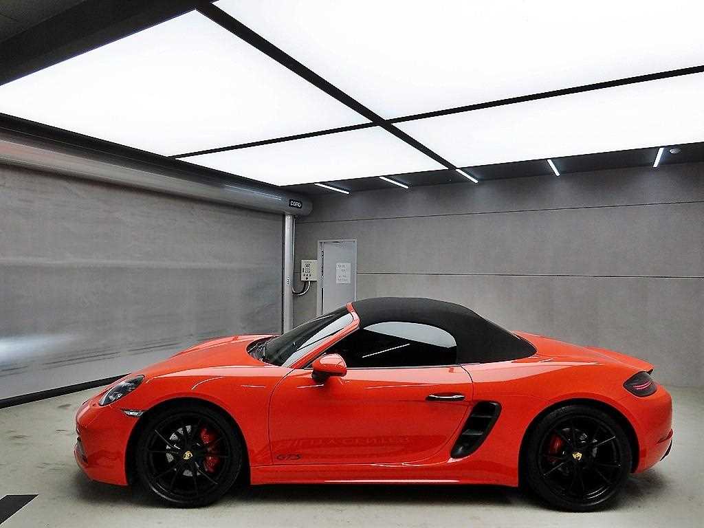 Porsche 718 - Vista 4