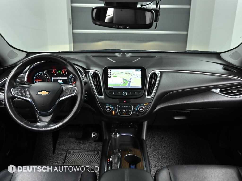 Chevrolet Malibu - Vista 7