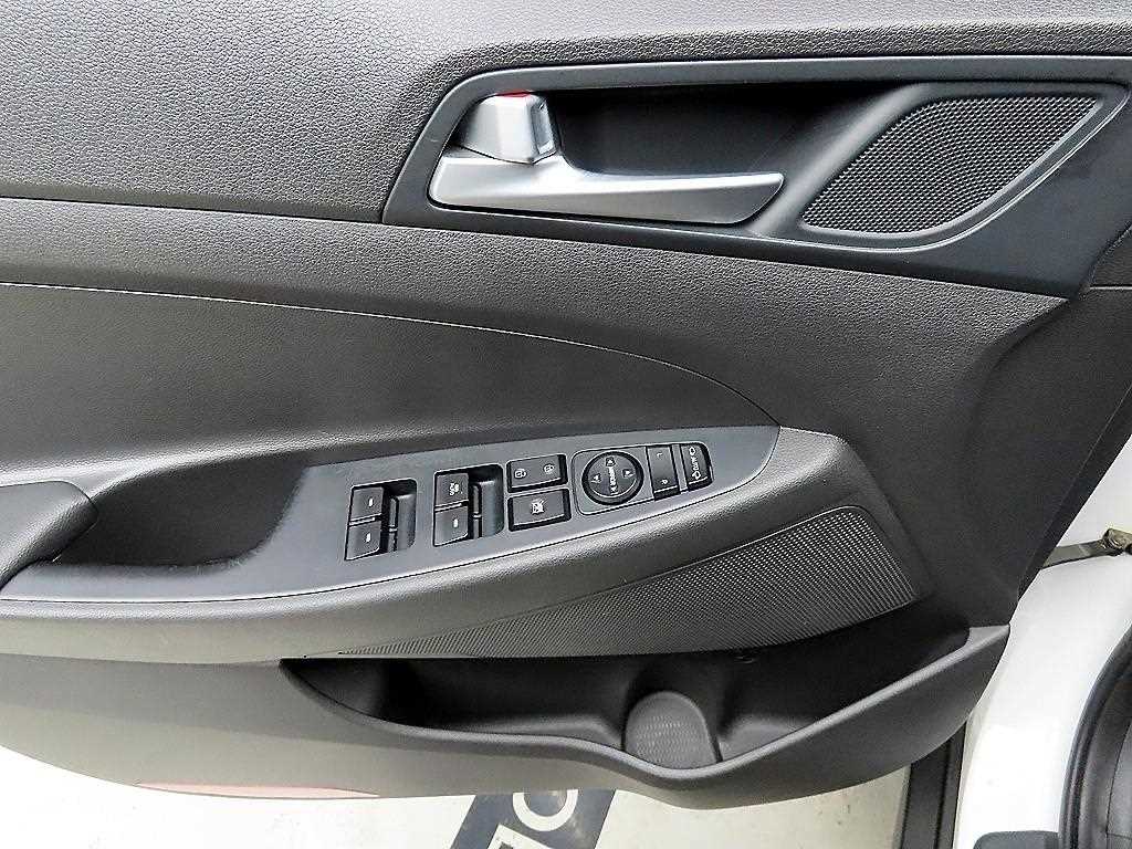 HYUNDAI Tucson - Vista 12