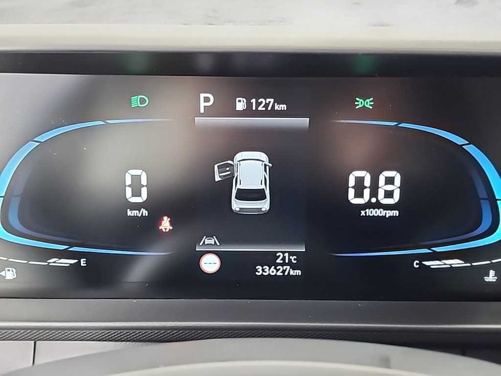 HYUNDAI Casper - Vista 6