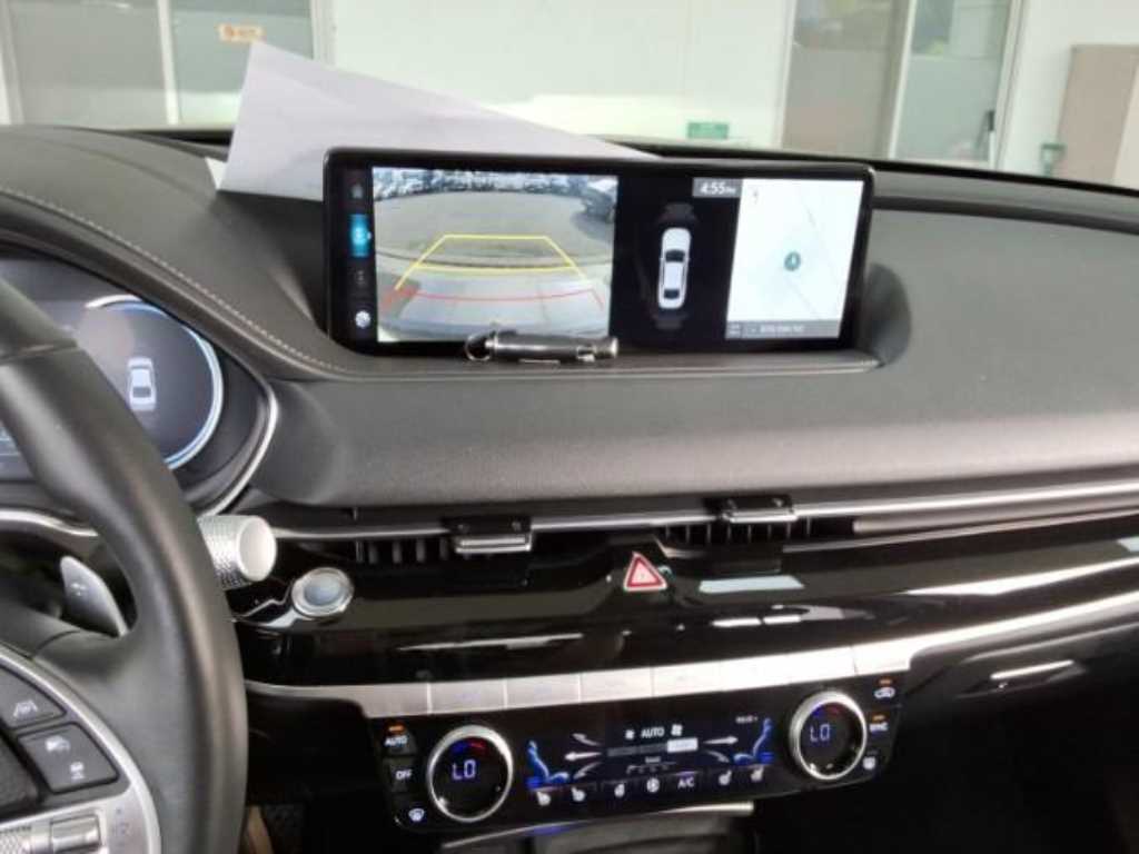 Genesis G80 - Vista 7