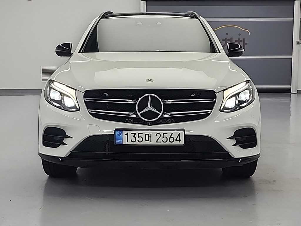 Mercedes Benz GLC Class - Vista 2