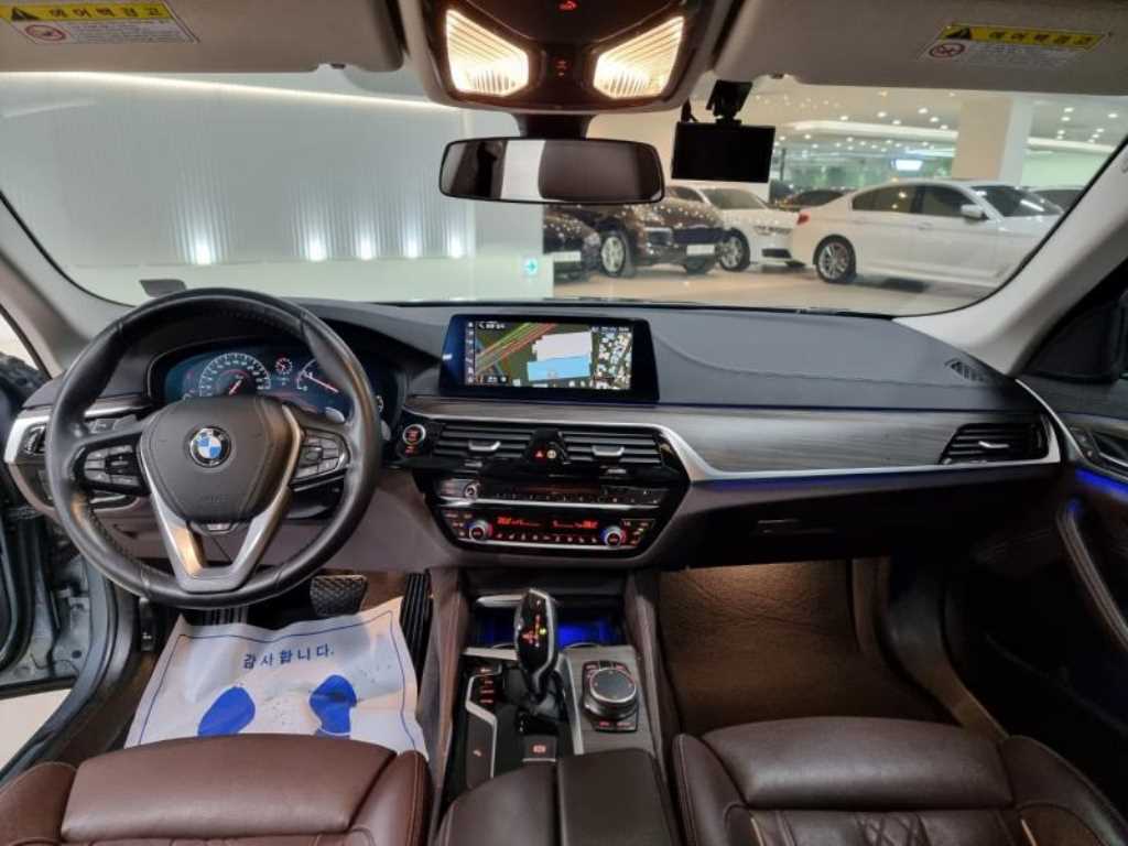 BMW 5 Series - Vista 7