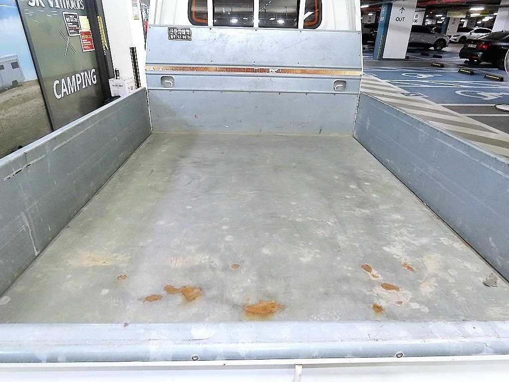 Small Truck Cargo (small) - Vista 6