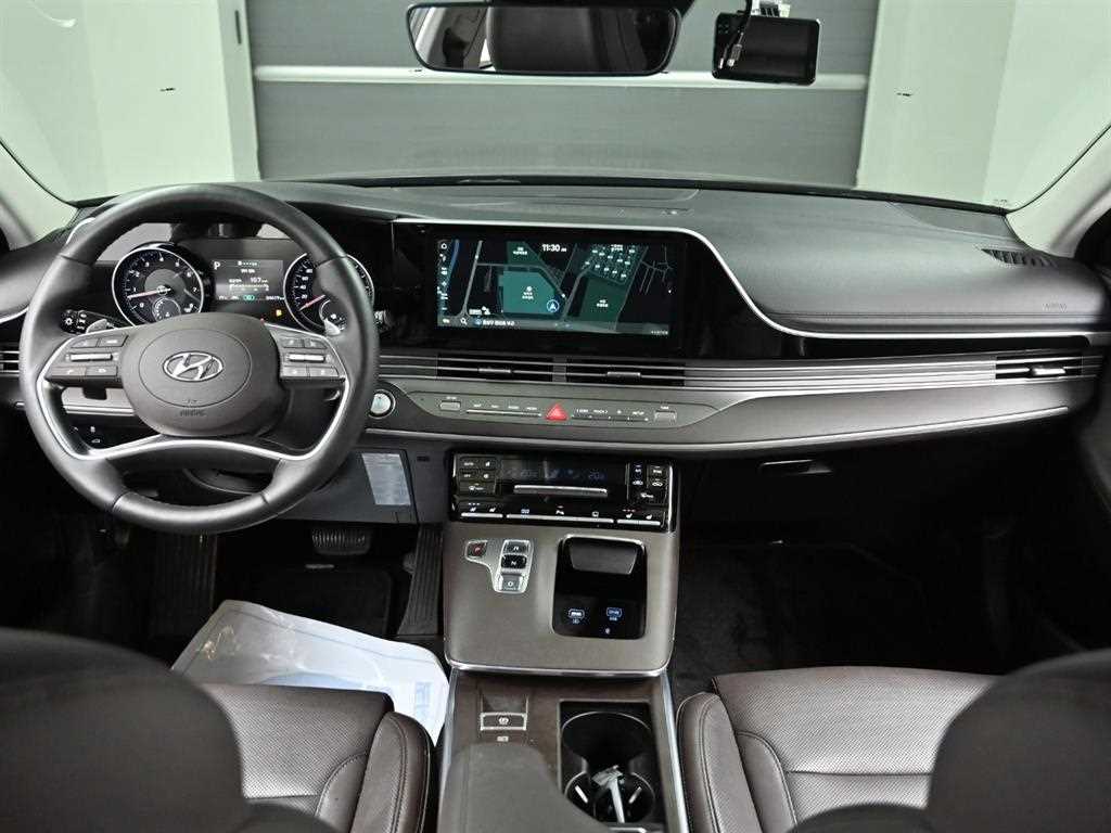 HYUNDAI Grandeur - Vista 7