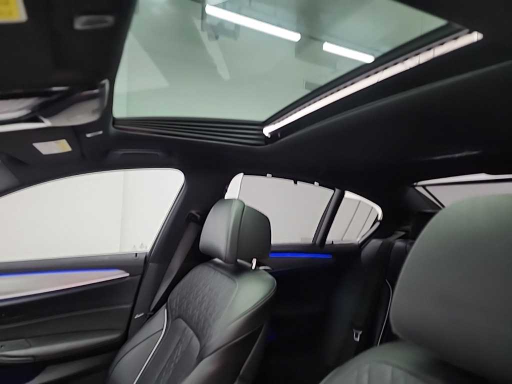 BMW 5 Series 2019 Gris - Importación desde Corea - HF Imports Iquique - Foto 14