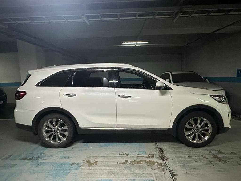 KIA Sorento - Vista 3