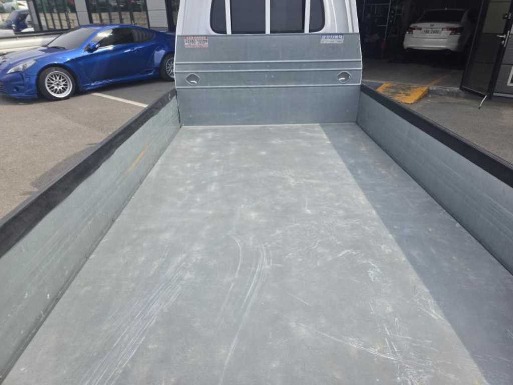 Small Truck Cargo (small) - Vista 7