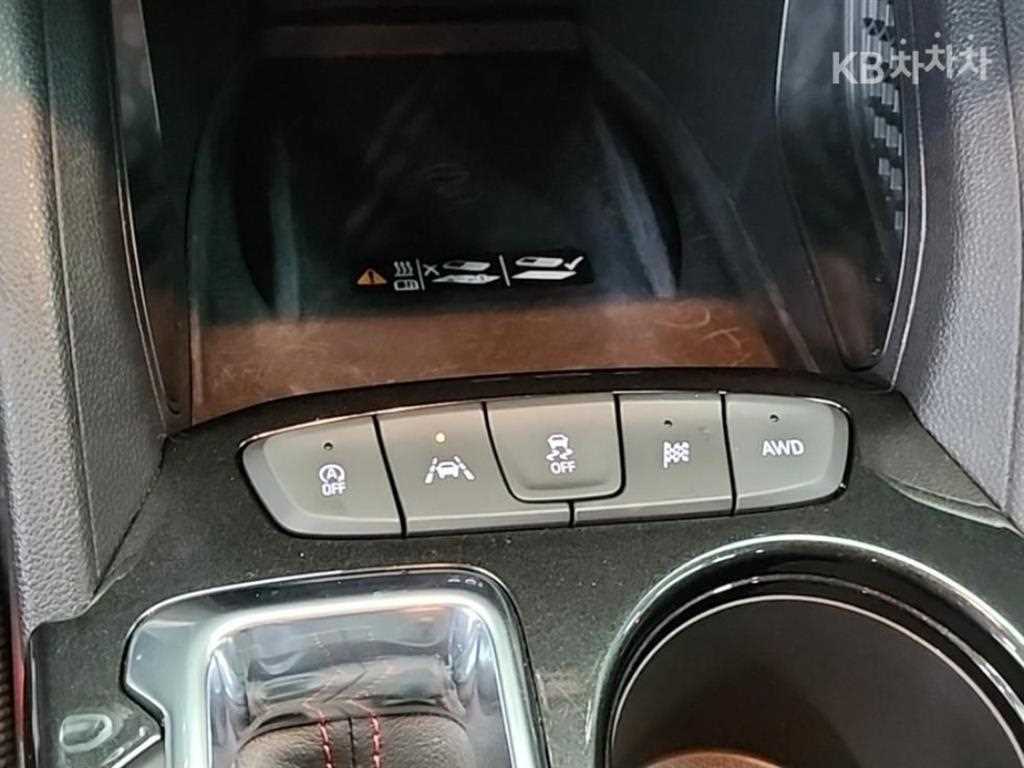 Chevrolet Trail Blazer 2021 Blanco - Importación desde Corea - HF Imports Iquique - Foto 18