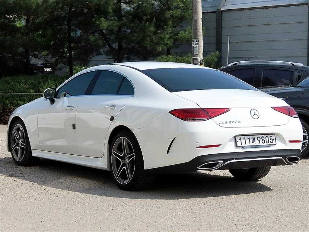 Mercedes Benz CLS Class - Vista 3
