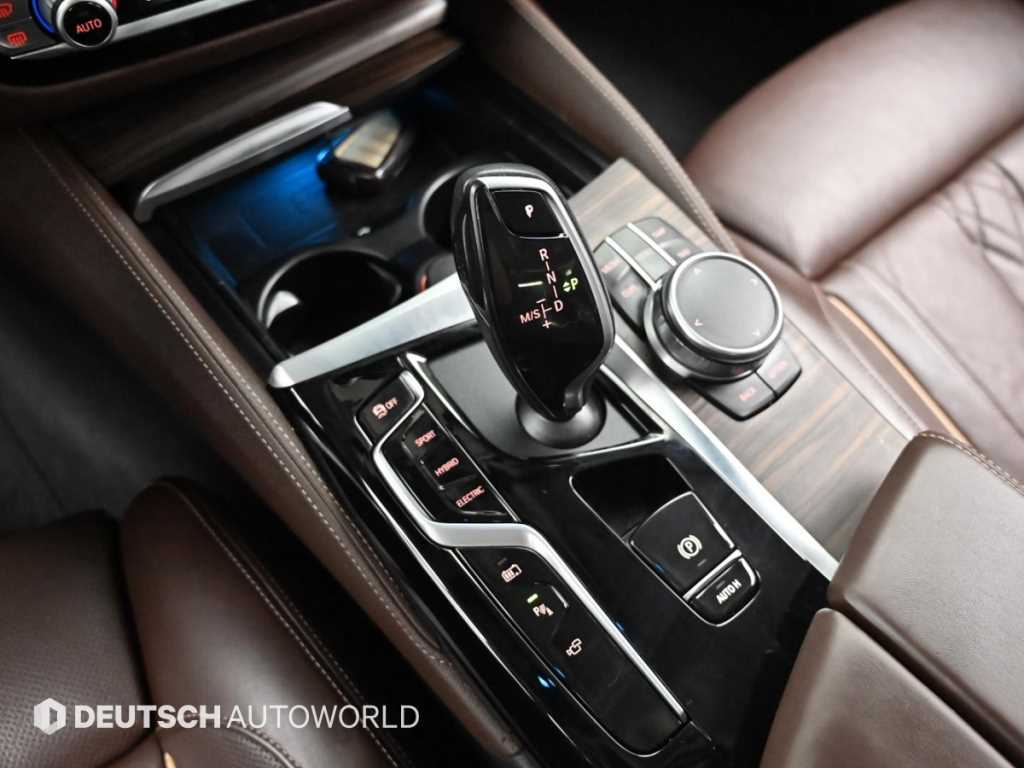 BMW 5 Series - Vista 9