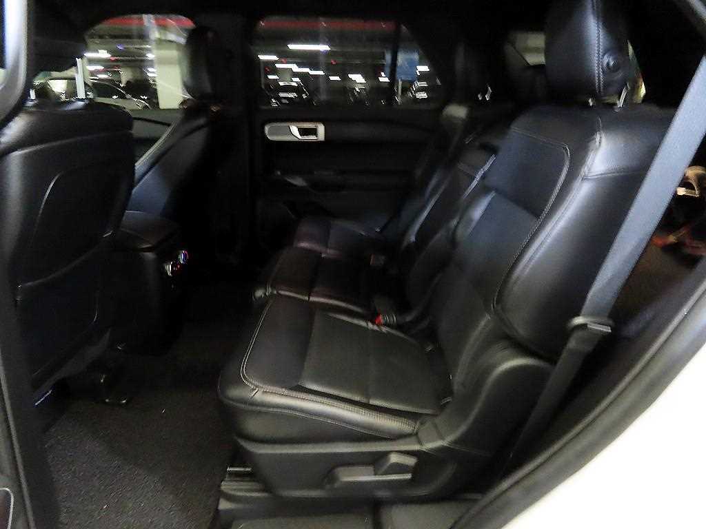 Ford Explorer - Vista 7