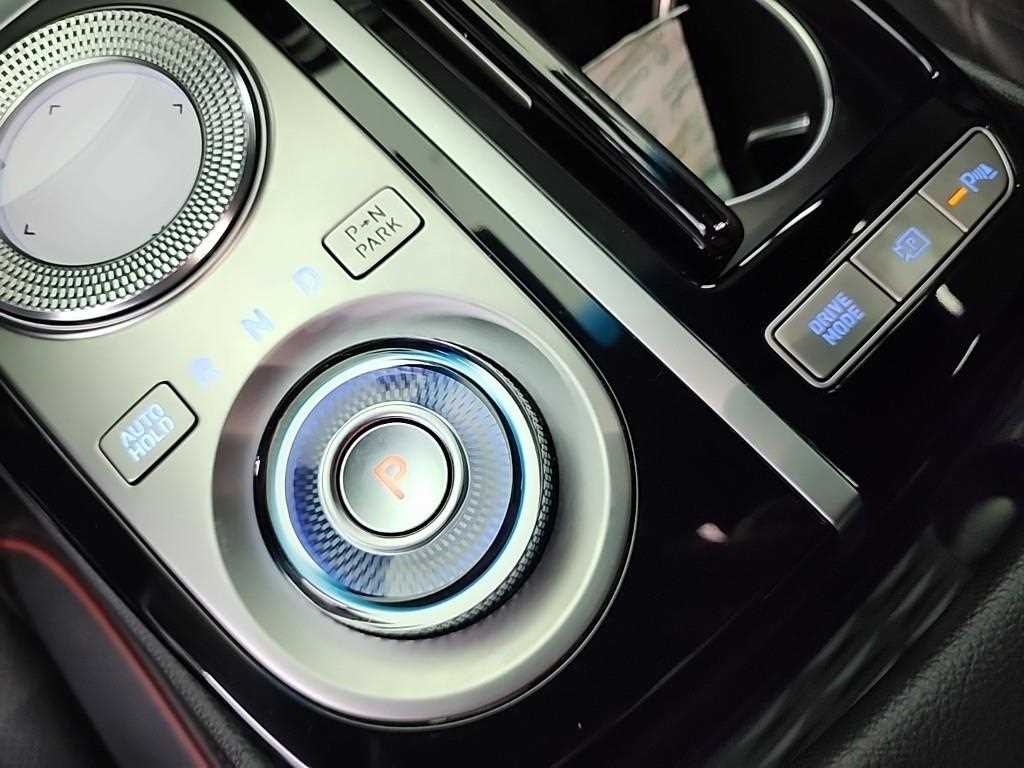 Genesis G80 - Vista 8