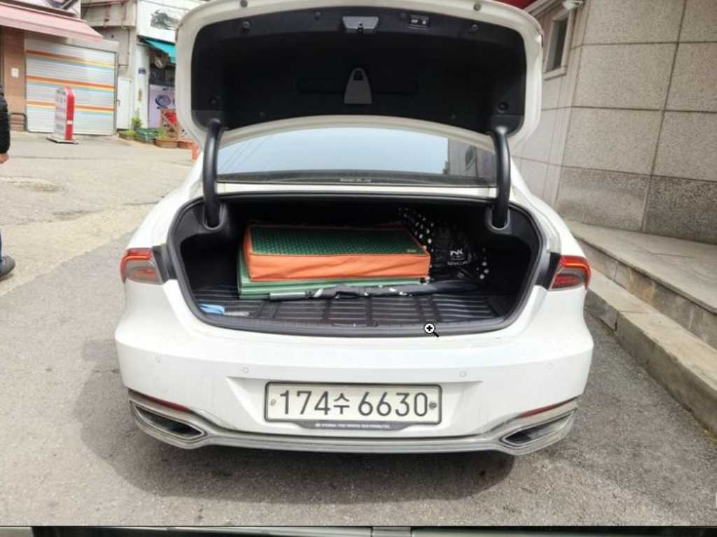 HYUNDAI Grandeur - Vista 5