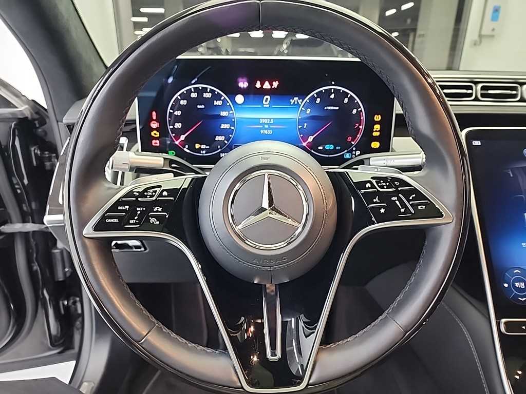 Mercedes Benz S Class - Vista 9