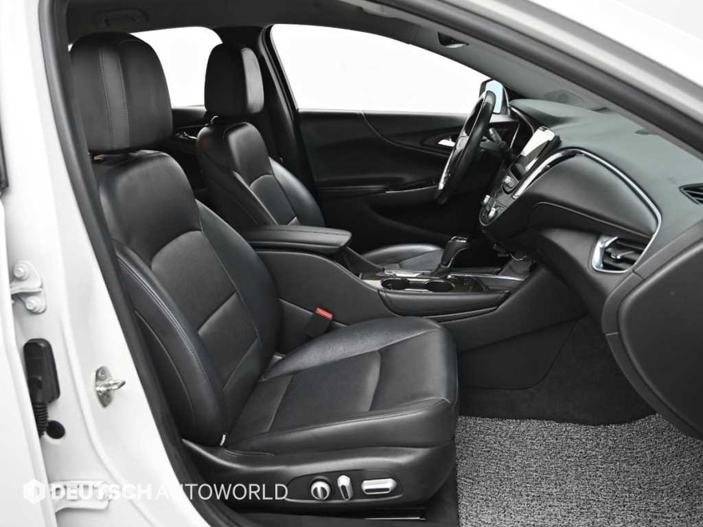Chevrolet Malibu - Vista 10