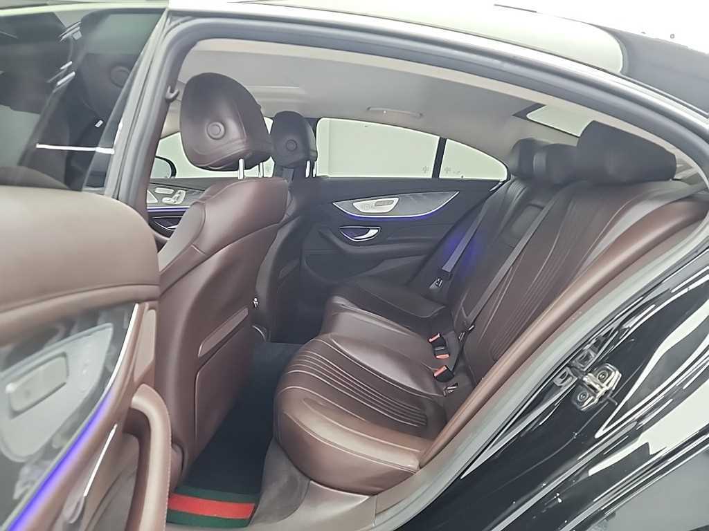 Mercedes Benz CLS Class - Vista 12