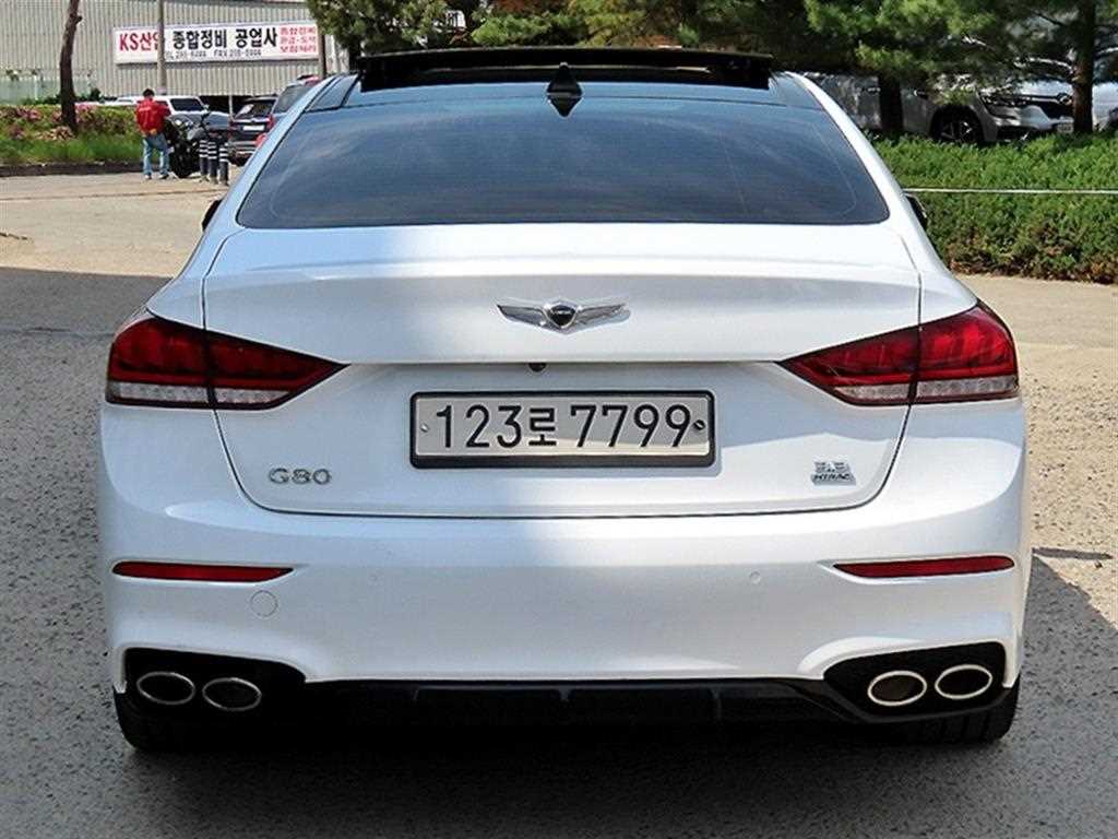 Genesis G80 - Vista 5