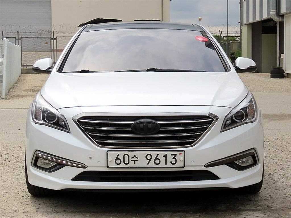 HYUNDAI Sonata 2015 Blanco - Importación desde Corea - HF Imports Iquique - Foto 1