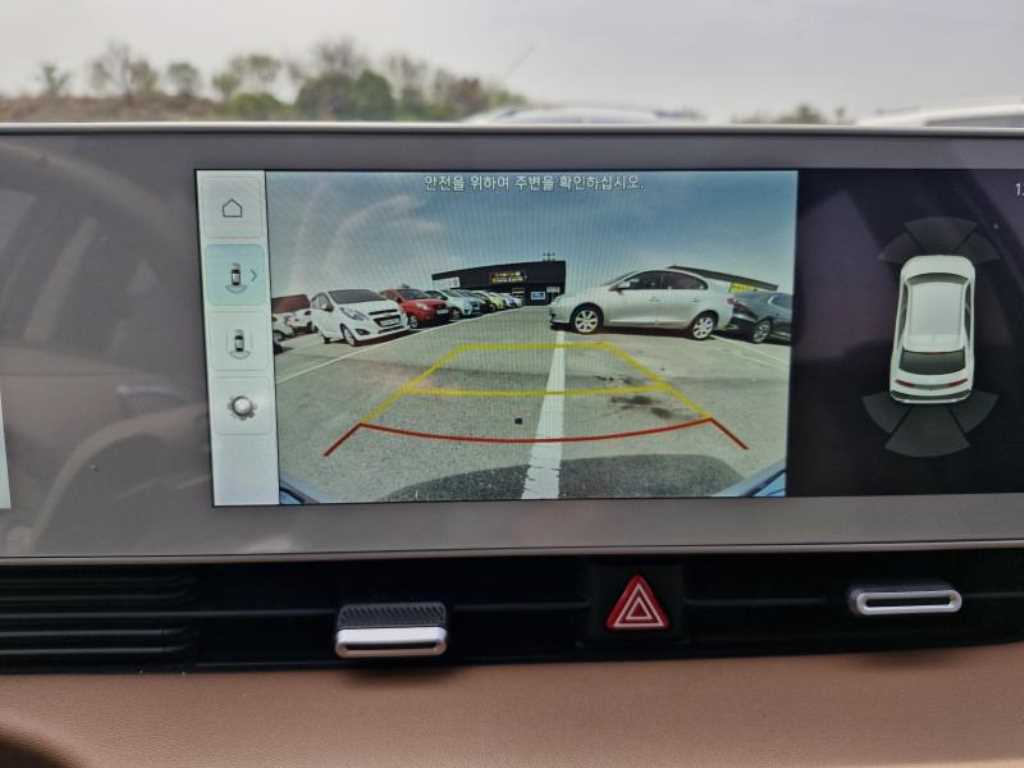HYUNDAI Ioniq 5 - Vista 10