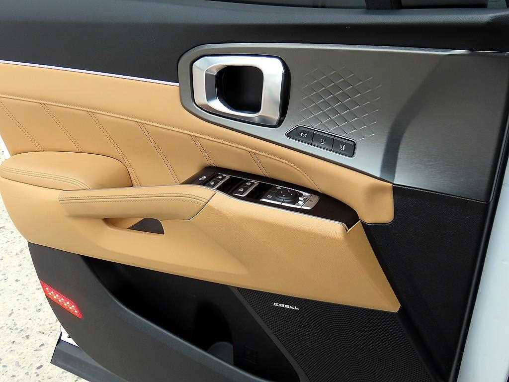 KIA Sorento - Vista 12