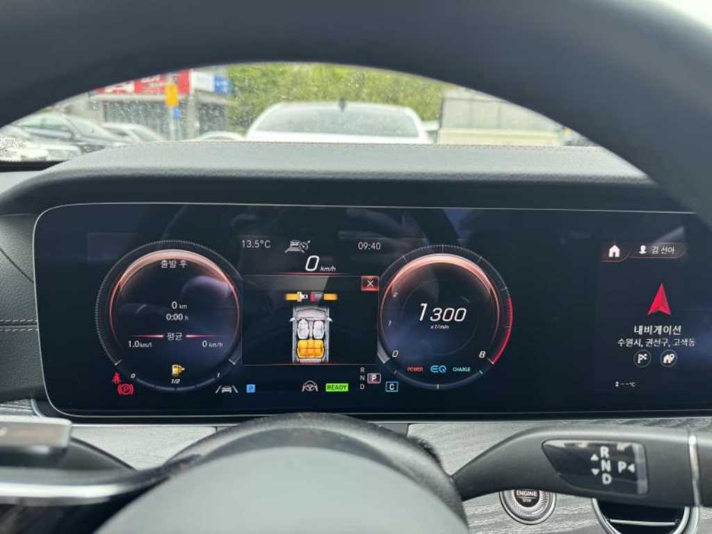Mercedes Benz E class - Vista 7