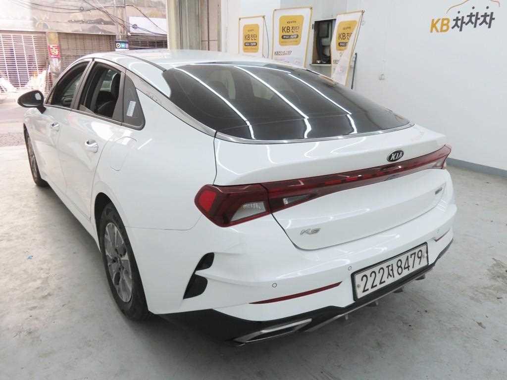 KIA K5 - Vista 4