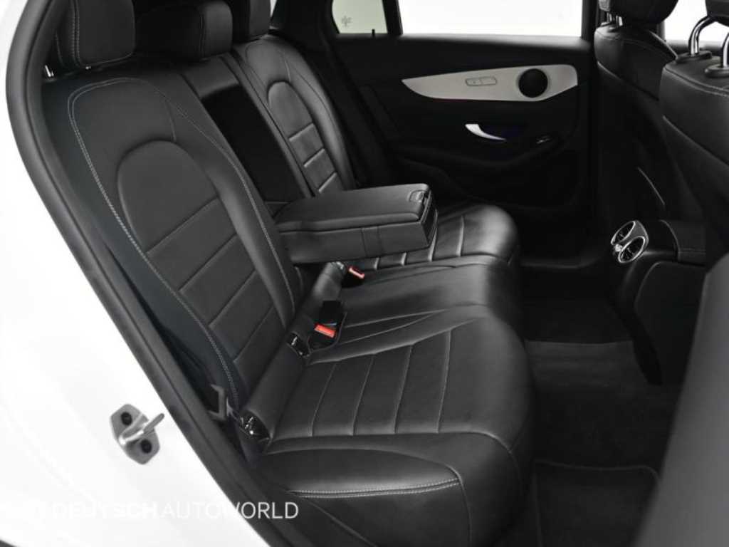 Mercedes Benz GLC Class - Vista 12