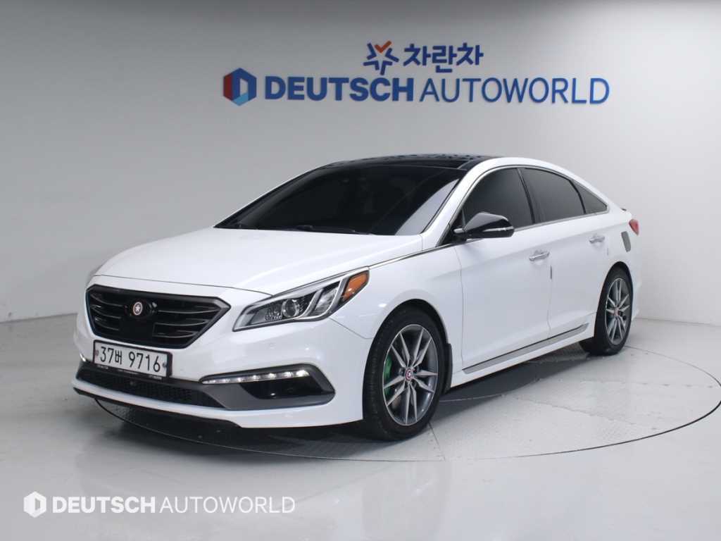 HYUNDAI Sonata - Vista 2