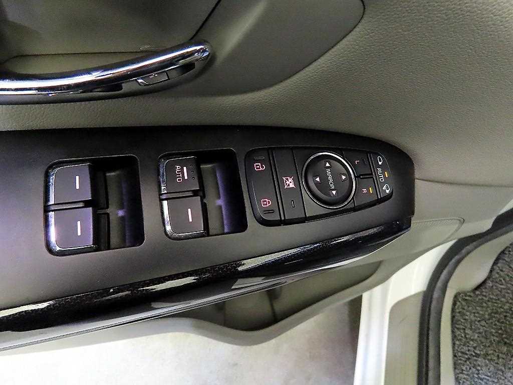 KIA Carnival 2018 - Importación desde Corea - HF Imports Iquique - Foto 13