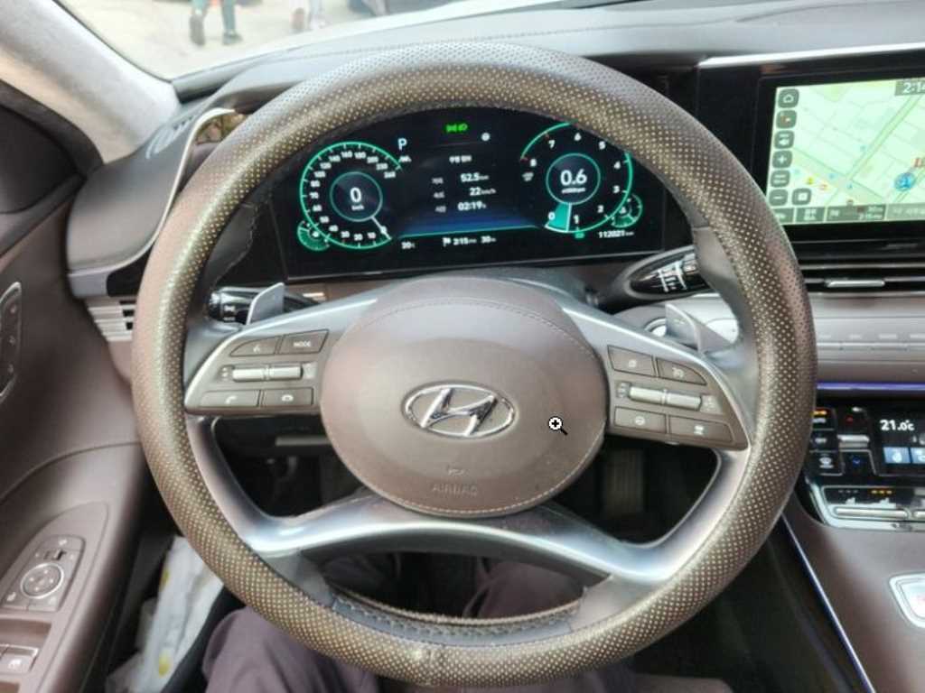 HYUNDAI Grandeur - Vista 12