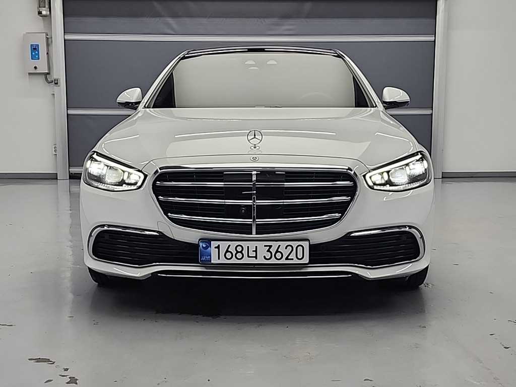 Mercedes Benz S Class - Vista 3