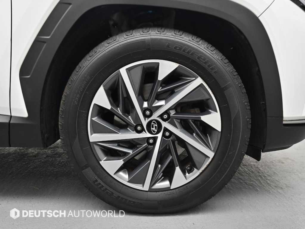 HYUNDAI Tucson - Vista 5