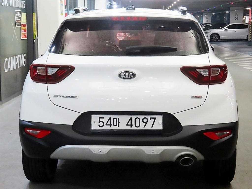KIA Stonic - Vista 5