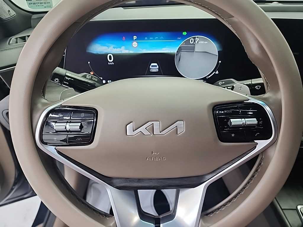 KIA K8 - Vista 9
