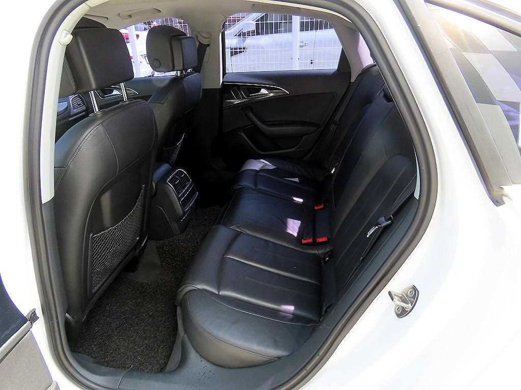 Audi A6 - Vista 6