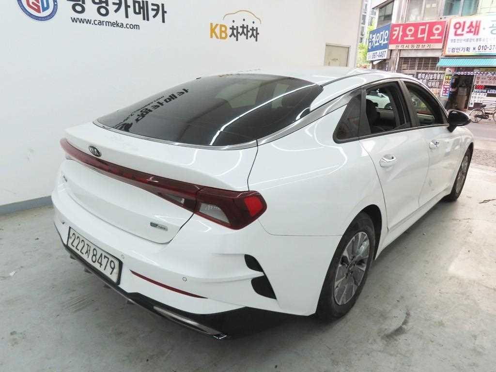 KIA K5 - Vista 3