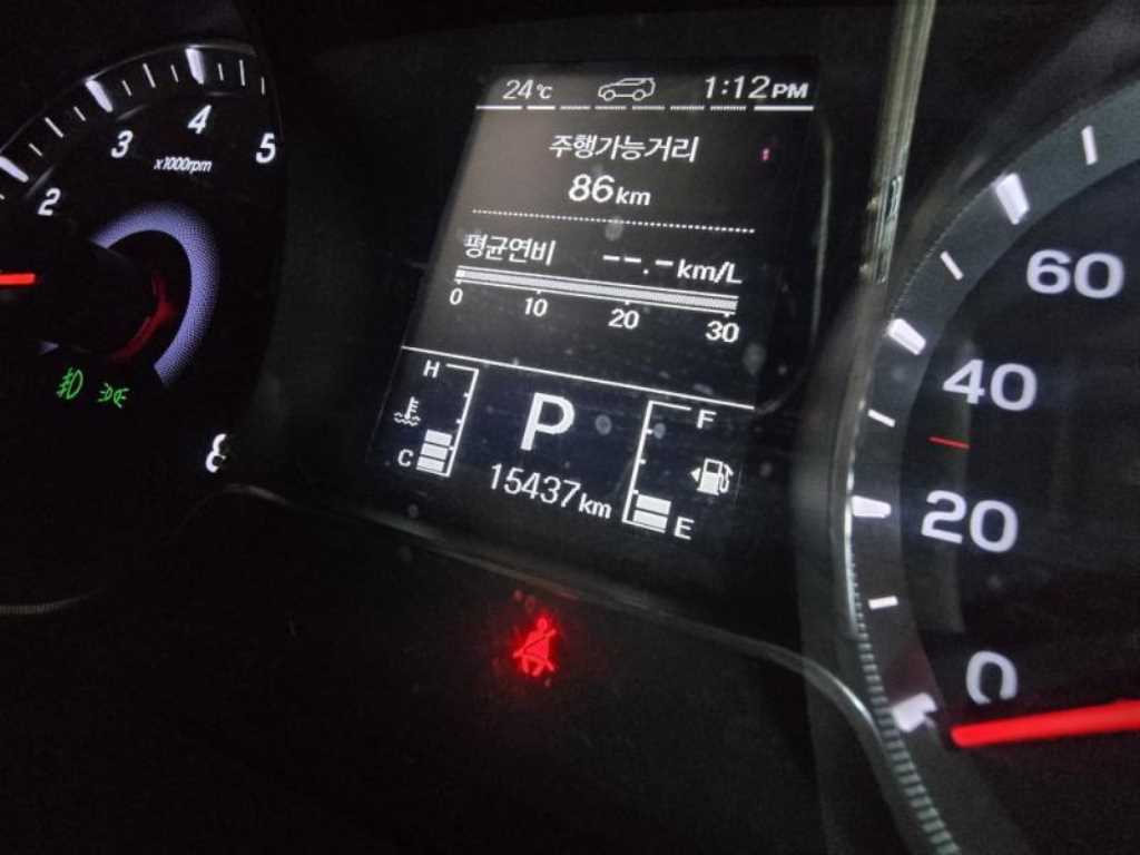 Ssangyong Tivoli - Vista 6