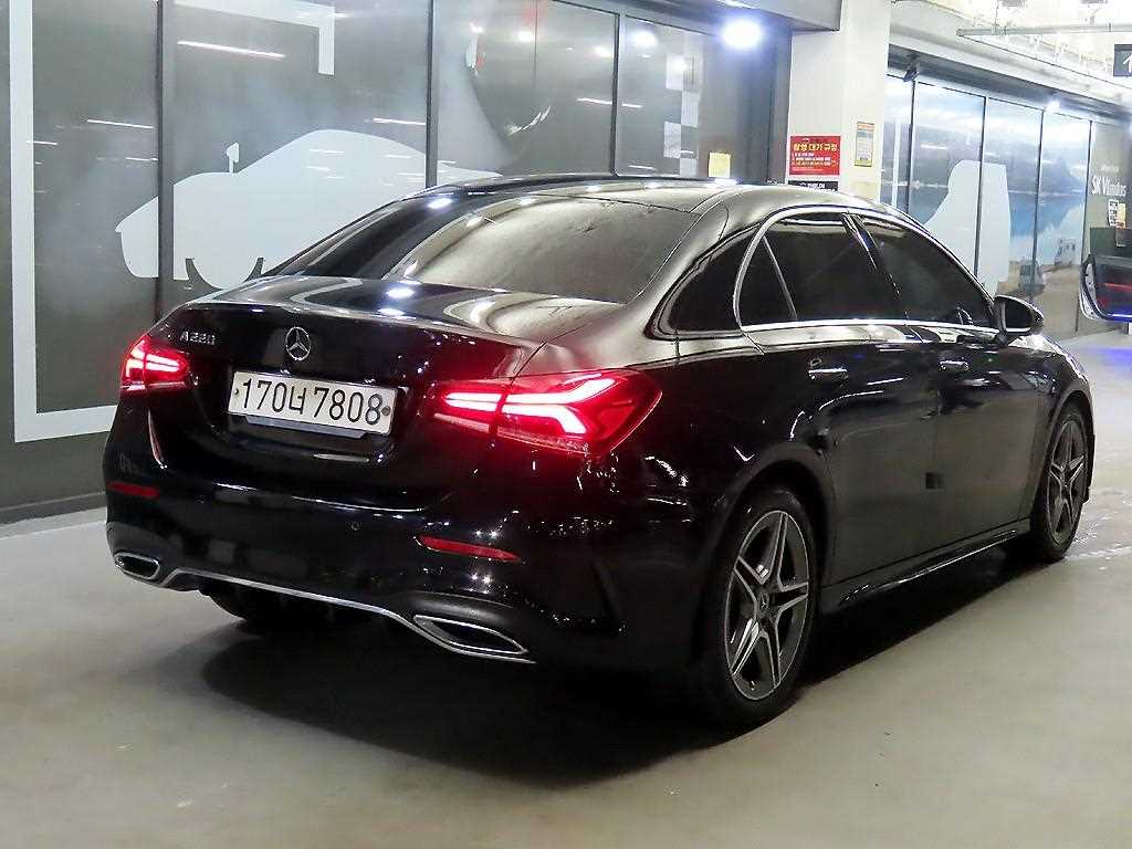 Mercedes Benz A Class - Vista 4